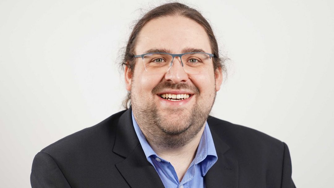 Portraitfoto Dr. Christoph Tholen