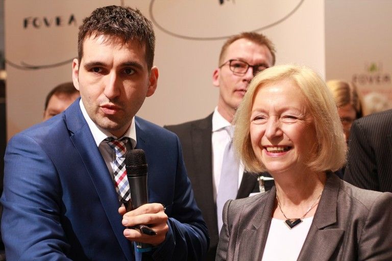 Markus Weber, Volker Schilling und Ministerin Wanka