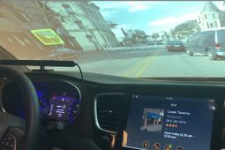 CES Innovation Award für kombinierte Blick- und Spracheingabe im Auto