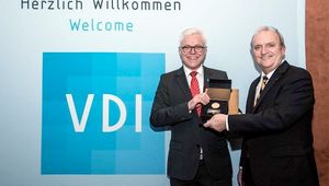 Pionierarbeit für die Industrie 4.0 – VDI-Ehrenzeichen für Detlef Zühlke